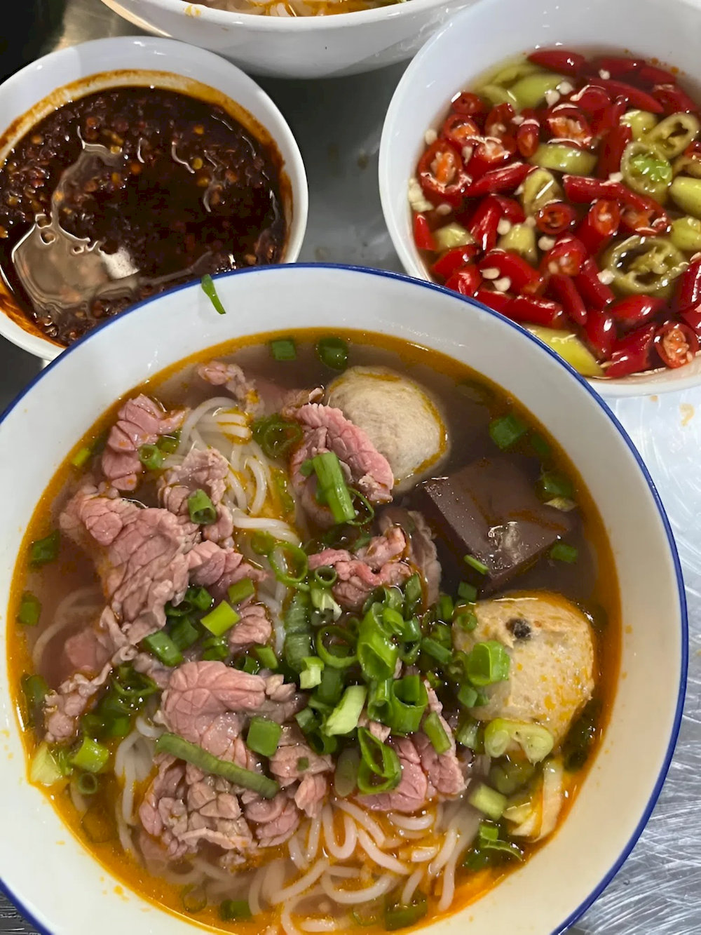 This spot is perfect for anyone craving an authentic taste of Hue's famous noodle soup 